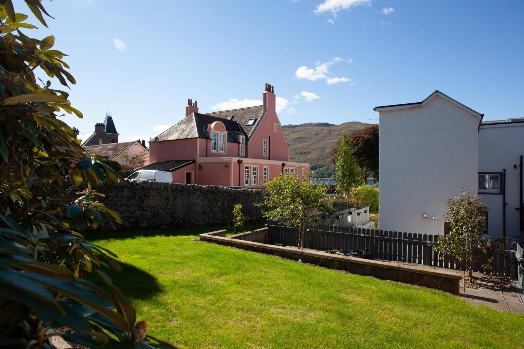 Lochiel Villa Guest House Fort William Esterno foto